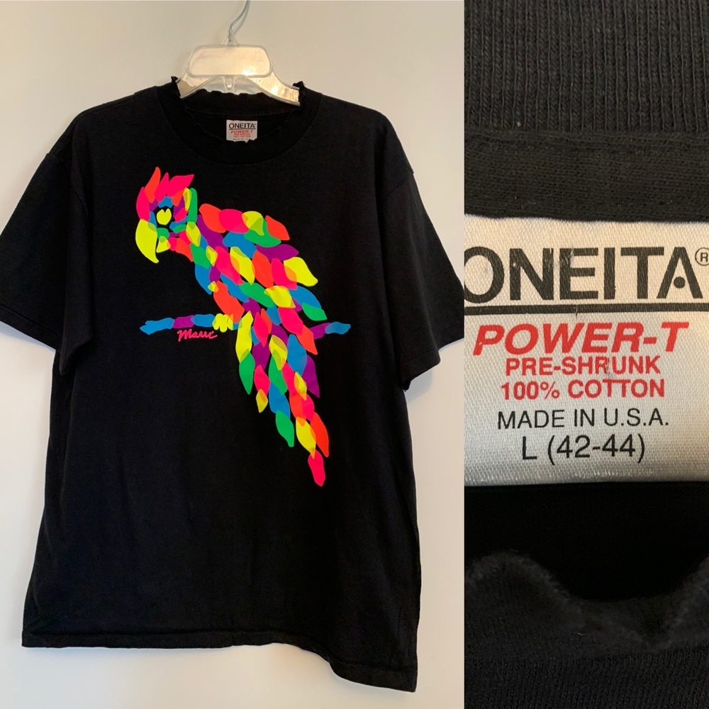 Vintage single stitch Tee shirt 80s 90s Maui Parrot Rare